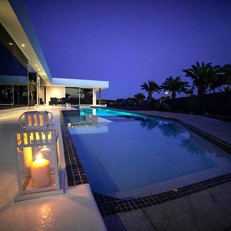 Valhalla Villa Playa Blanca  Luaran gambar
