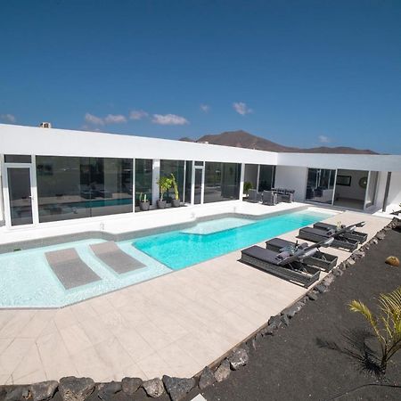 Valhalla Villa Playa Blanca  Luaran gambar