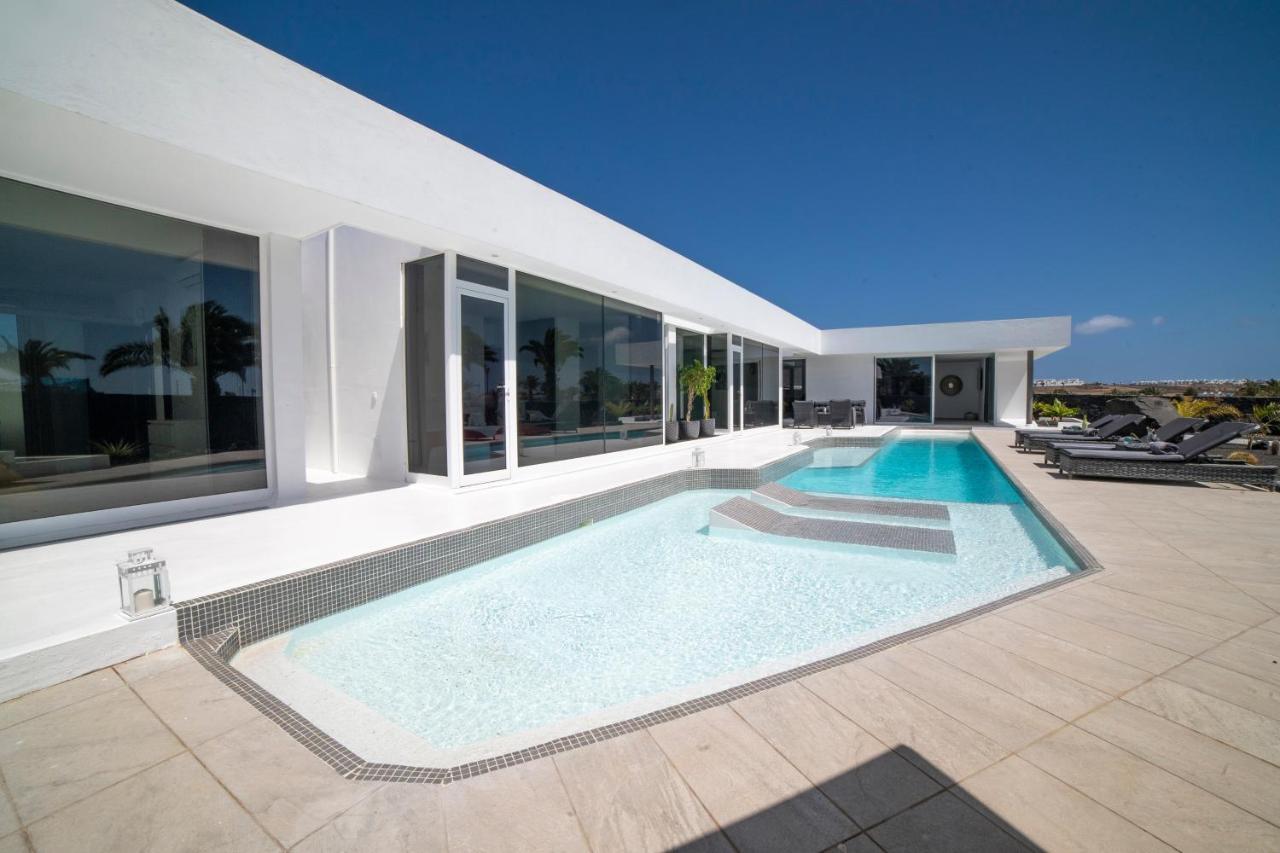 Valhalla Villa Playa Blanca  Luaran gambar